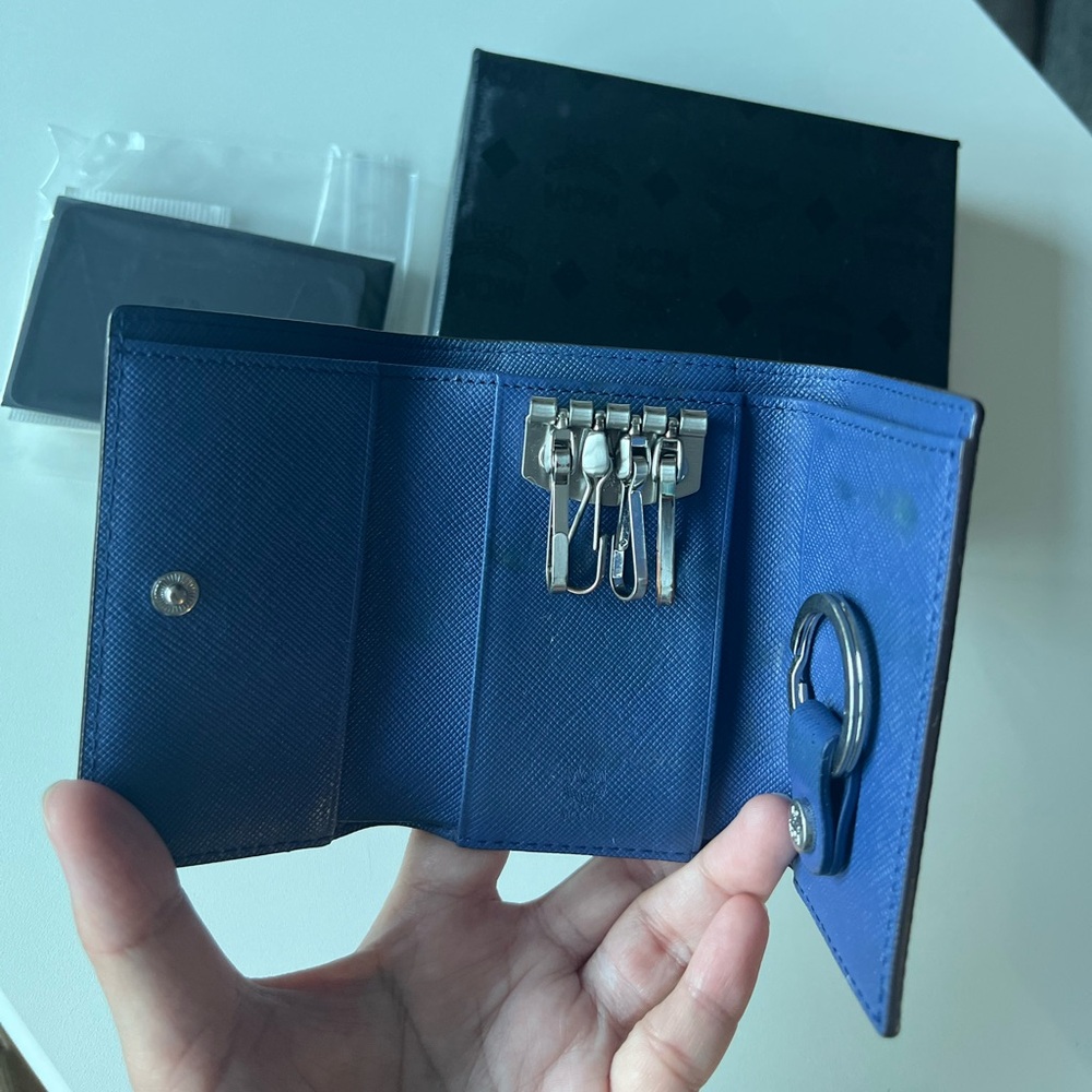 MCM Cognac Visetos Monogram Key Case - Picture 5 of 7